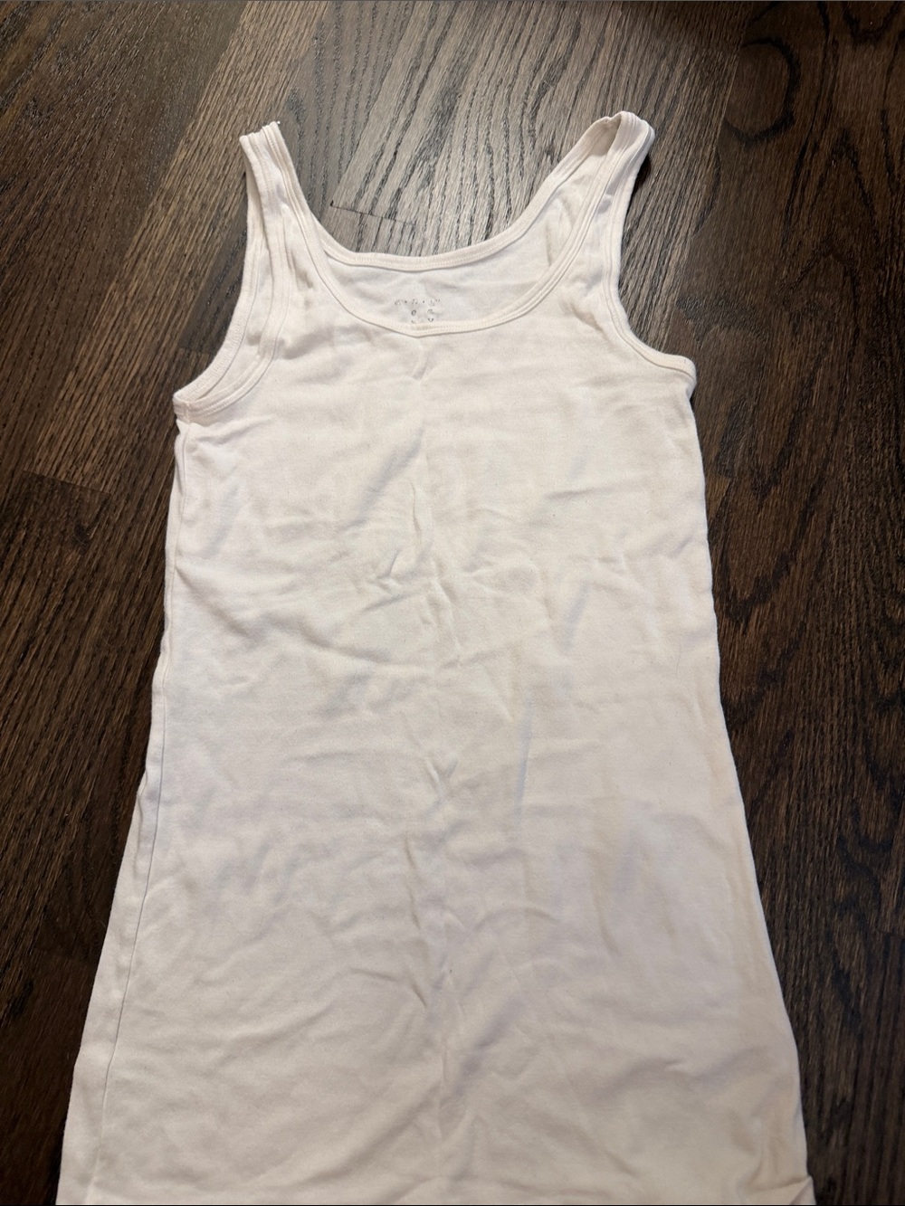 Women's White Scoop Neck Tank Top - Everyday Essential